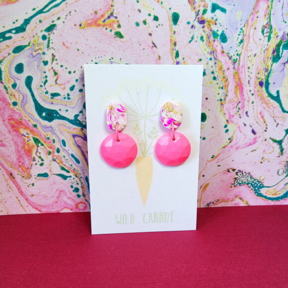 Raspberry Ripple Capsule Small Dangle