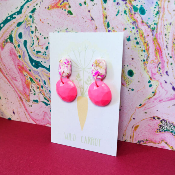 Raspberry Ripple Capsule Small Dangle - Image 2