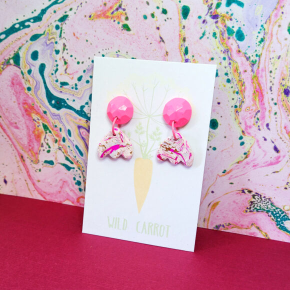 Raspberry Ripple Snowdrop Dangle - Image 2
