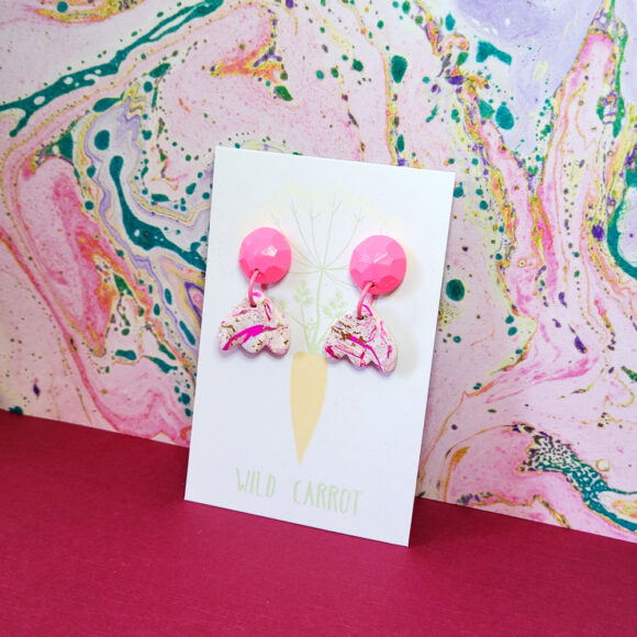 Raspberry Ripple Snowdrop Dangle - Image 6
