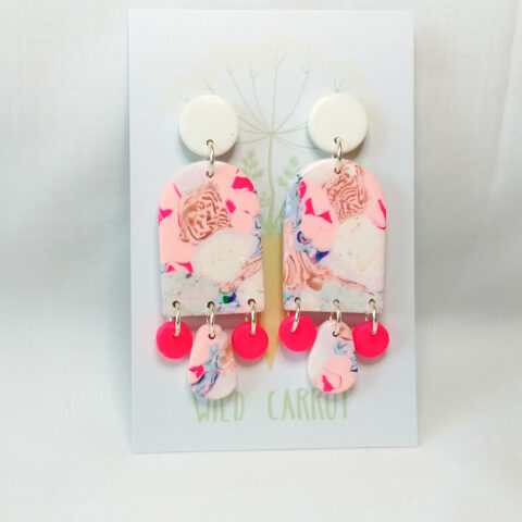Bubblegum Arch Dangle