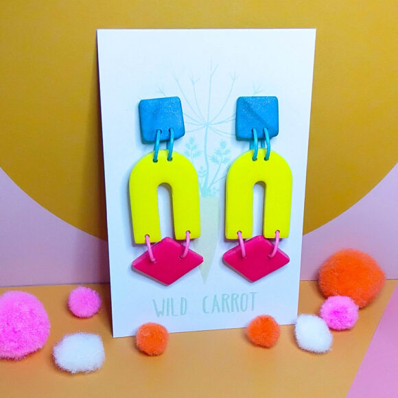 Party Hollow Arch Dangle