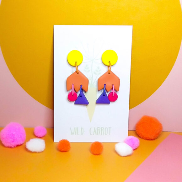 Party Arrowhead Dangle - Image 2