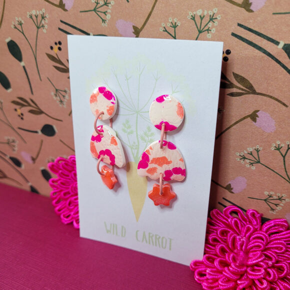 Flower Power Wavy Arch Dangle - Image 3